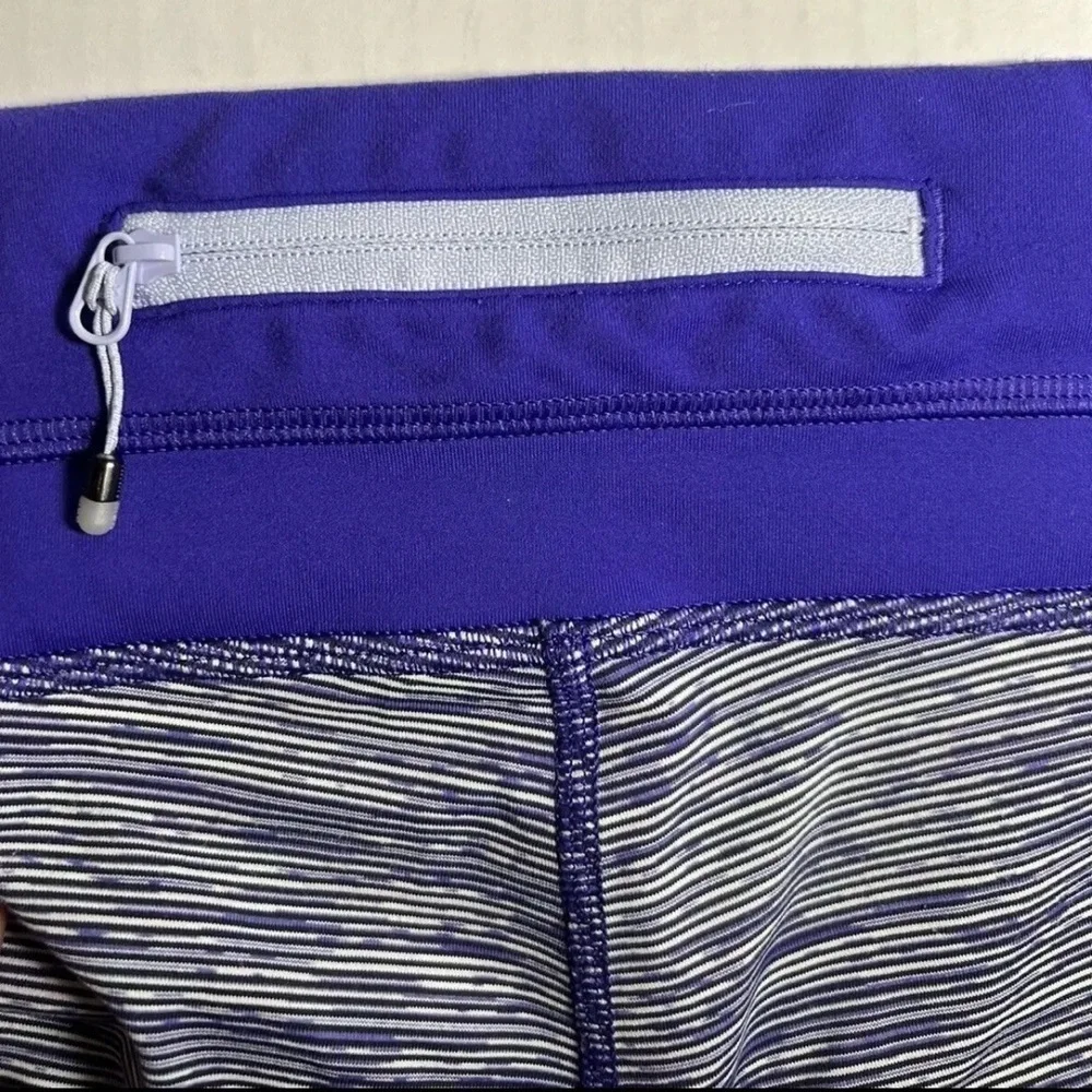 Lululemon Inspire Crop II Wee Are From Space Bruised Berry Capri Legging Size 6